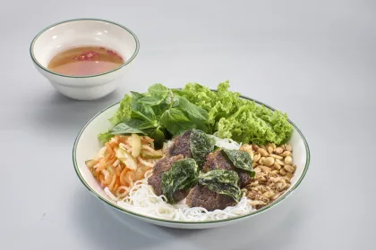 Betel-Wrapped Wagyu Beef Patty with Vermicelli | Bún Bò Lá Lốt