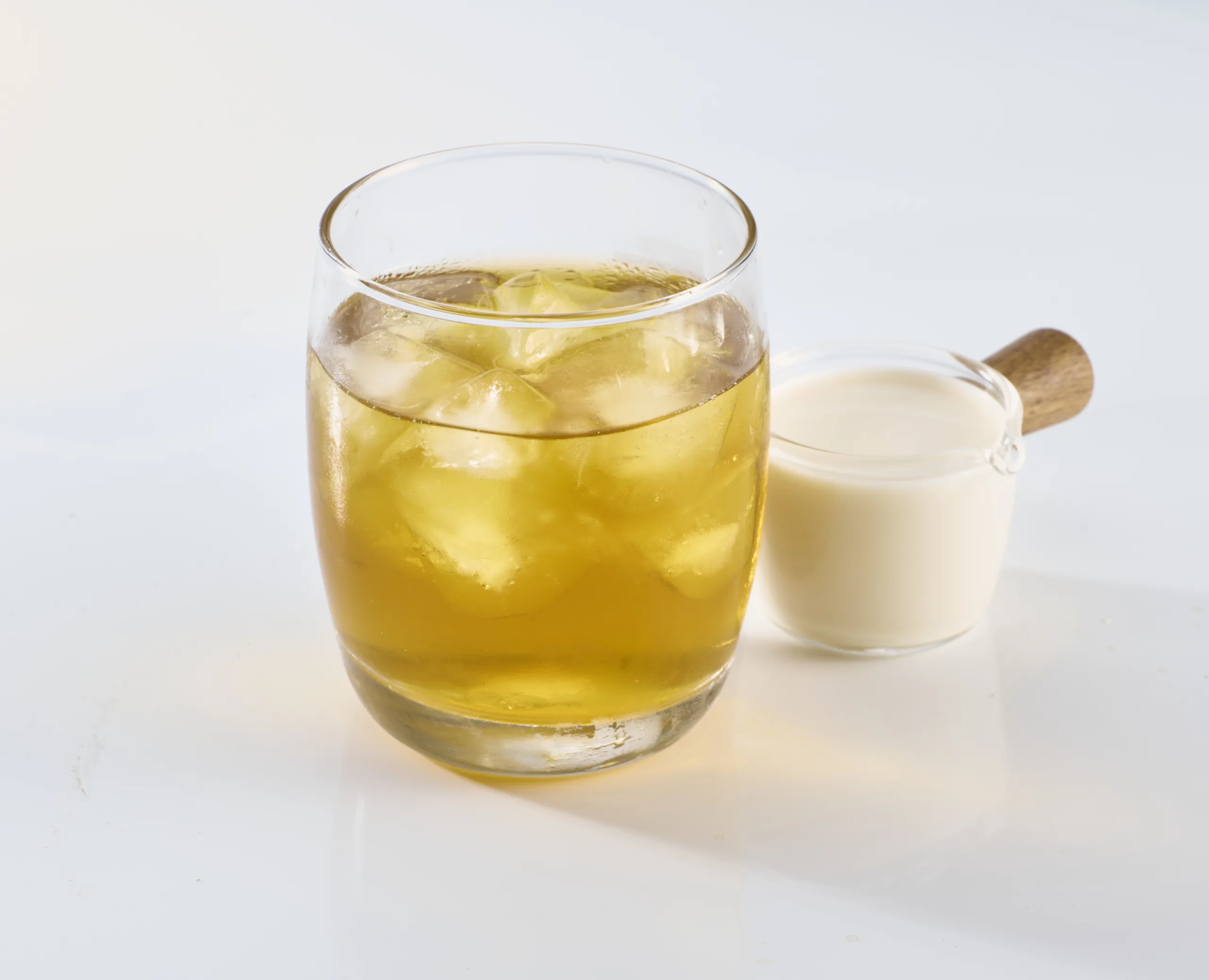 Vietnamese Lotus Milk Tea